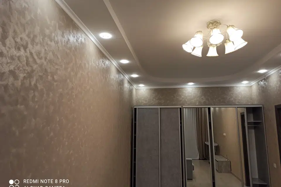 Сдаётся 2-комнатная квартира, 65 м²