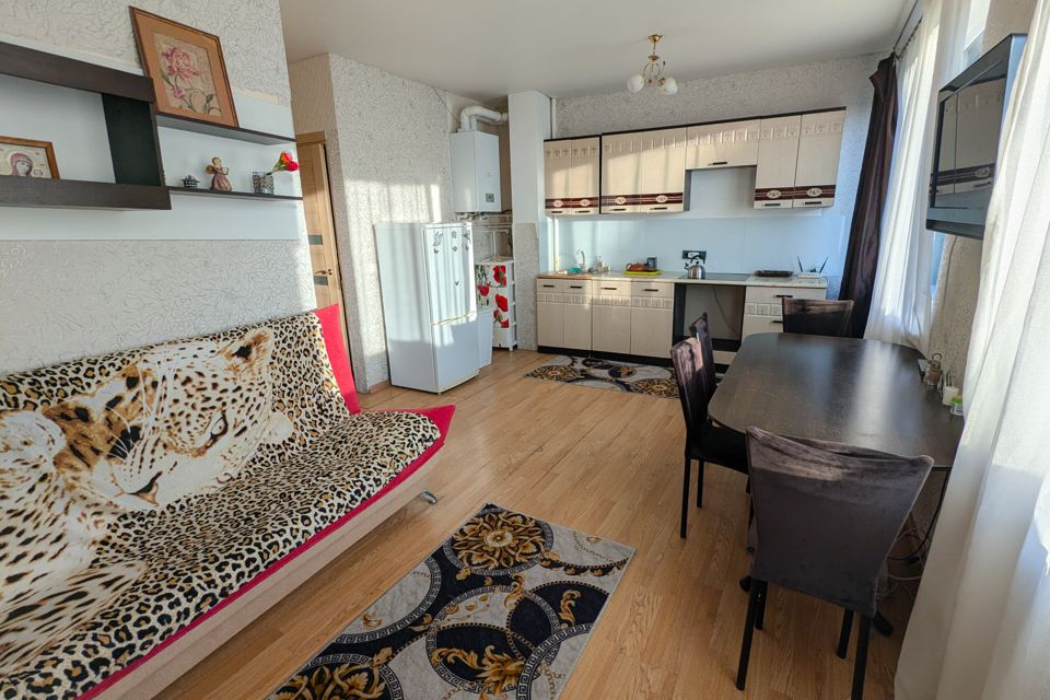 Сдаётся 2-комнатная квартира, 43 м²