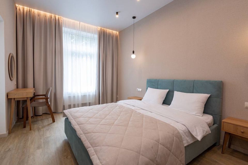 Сдаётся 2-комнатная квартира, 72 м²