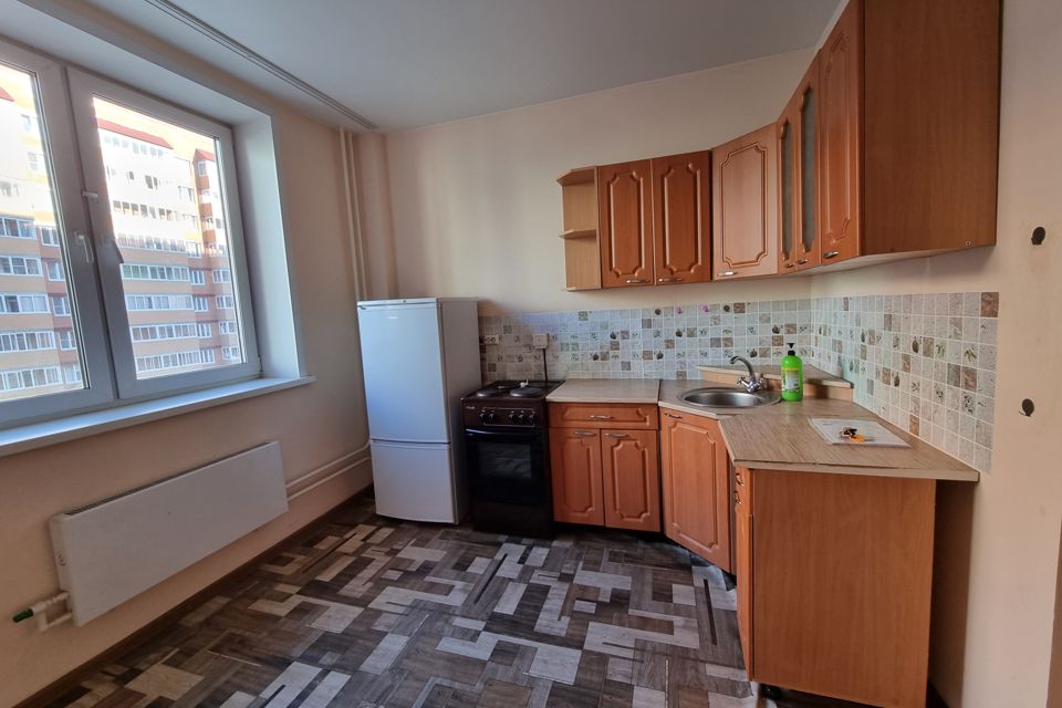 Сдаётся 1-комнатная квартира, 38 м²