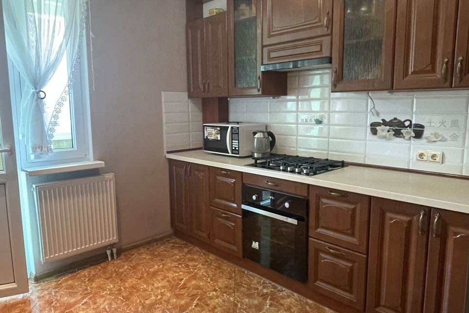 Сдаётся 1-комнатная квартира, 40 м²