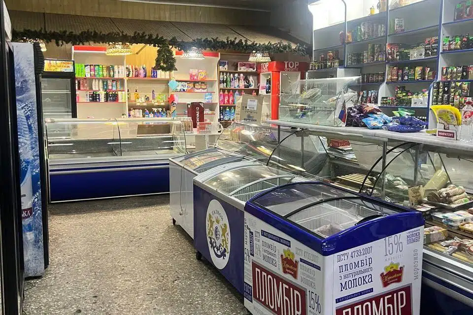 Сдаётся помещение своб. назначения, 220 м²