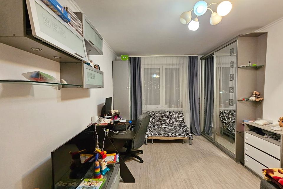 Сдаётся 1-комнатная квартира, 43 м²