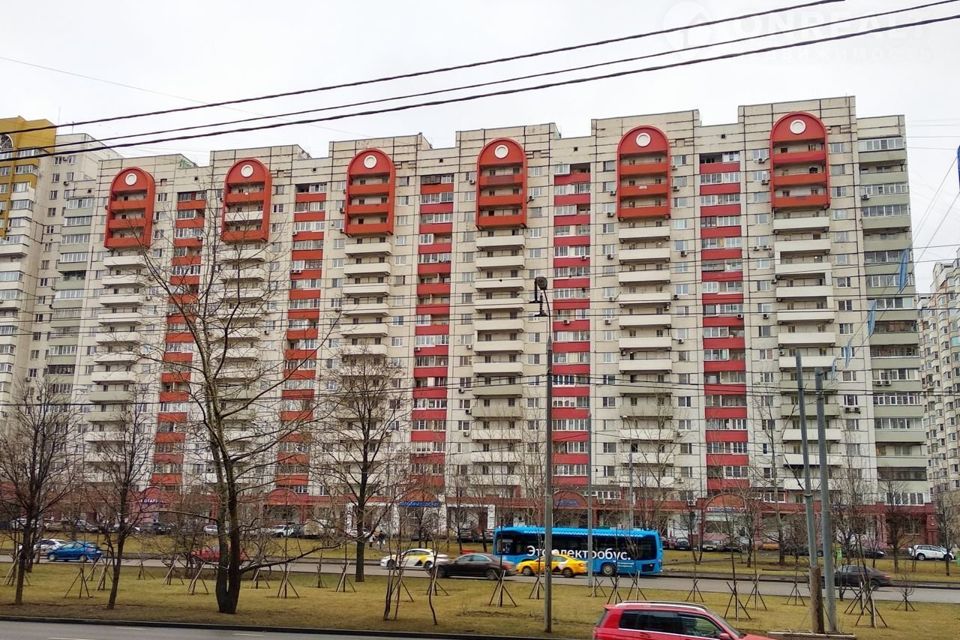 Сдаётся 2-комнатная квартира, 61.3 м²