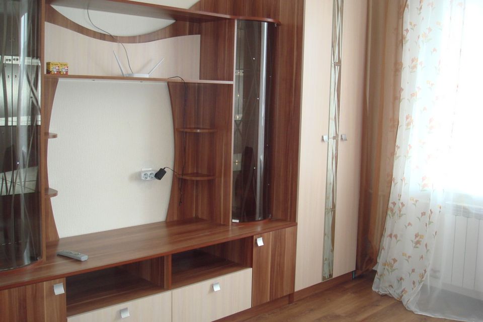 Сдаётся 1-комнатная квартира, 38 м²