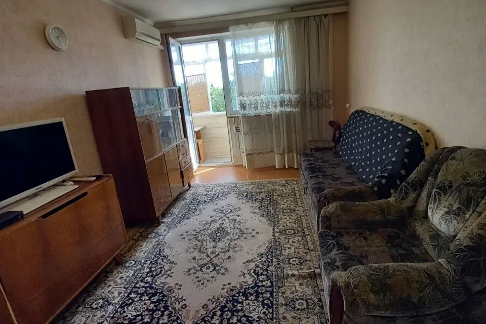Сдаётся 1-комнатная квартира, 32 м²