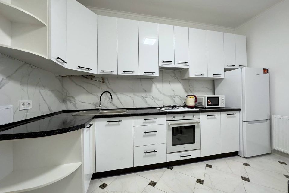 Сдаётся 1-комнатная квартира, 37 м²