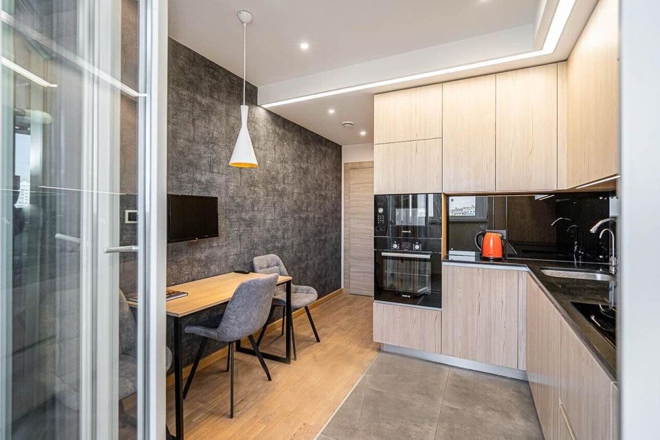 Сдаётся 2-комнатная квартира, 65 м²