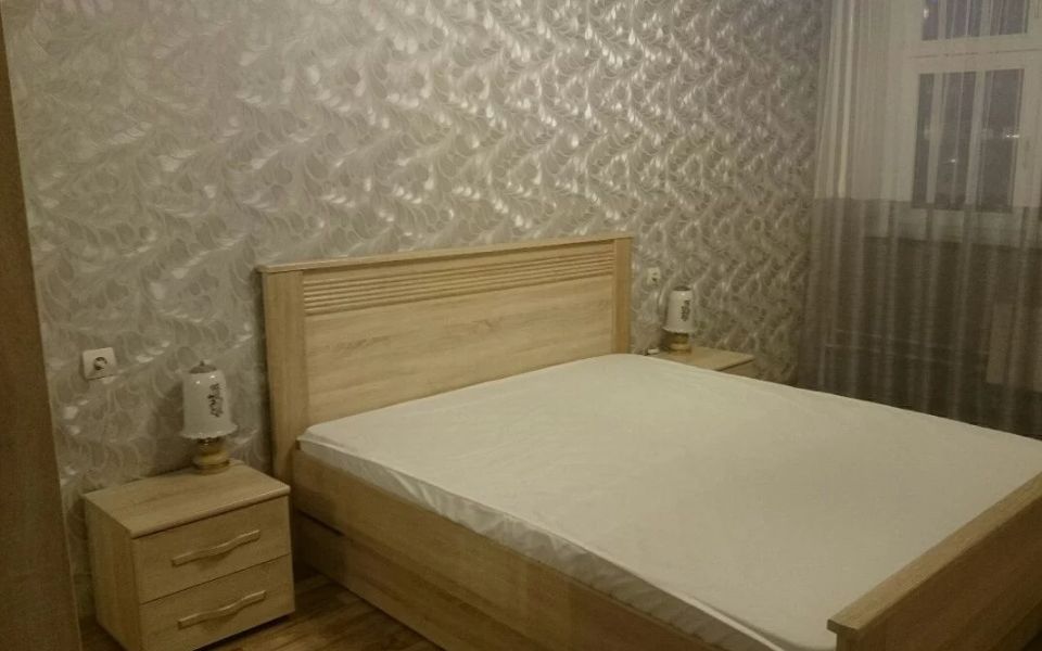 Сдаётся 2-комнатная квартира, 65 м²