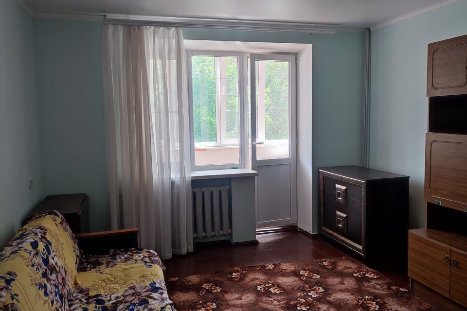 Сдаётся 2-комнатная квартира, 55 м²