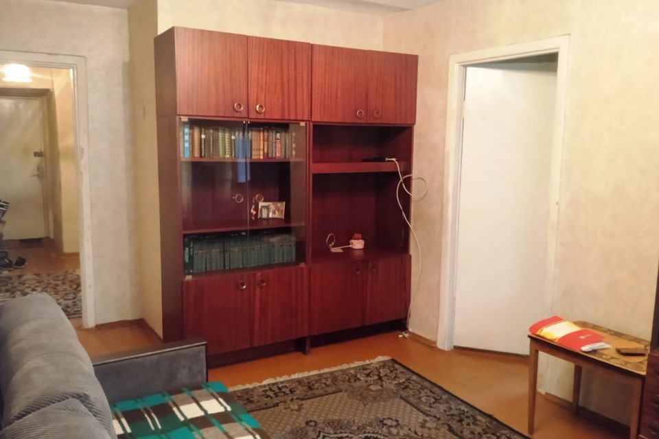 Сдаётся 3-комнатная квартира, 53.3 м²