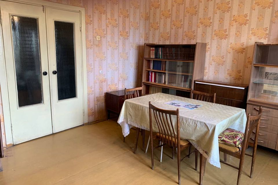 Сдаётся 2-комнатная квартира, 55.1 м²
