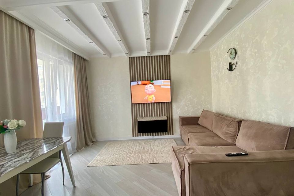 Сдаётся 4-комнатная квартира, 92 м²