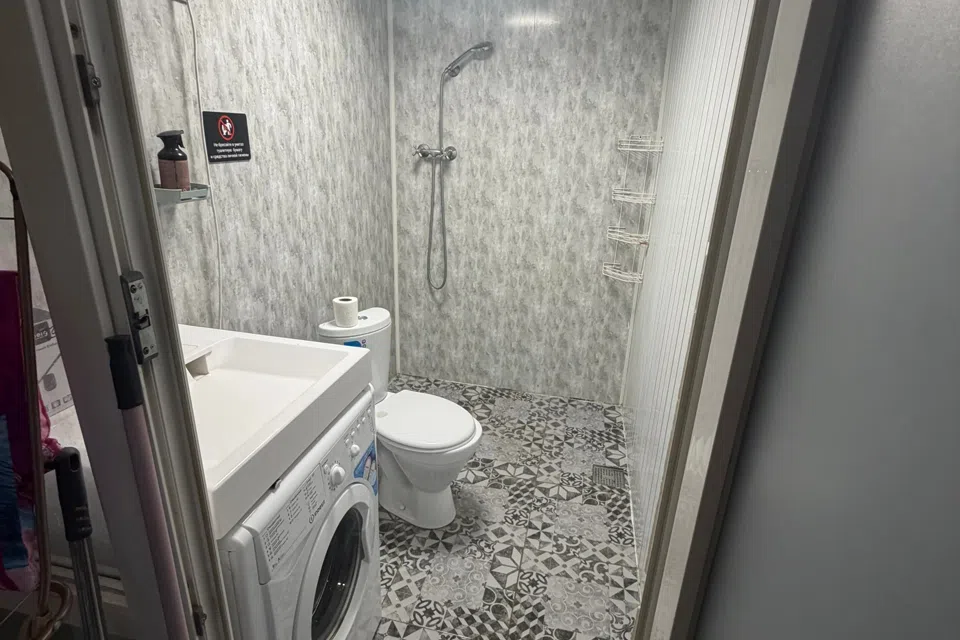 Сдаётся 2-этажный дом, 20 м²