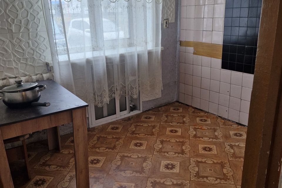 Сдаётся 3-комнатная квартира, 55.7 м²