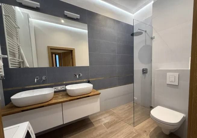 Сдаётся 3-комнатная квартира, 96.9 м²
