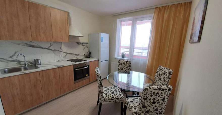 Сдаётся 1-комнатная квартира, 40 м²