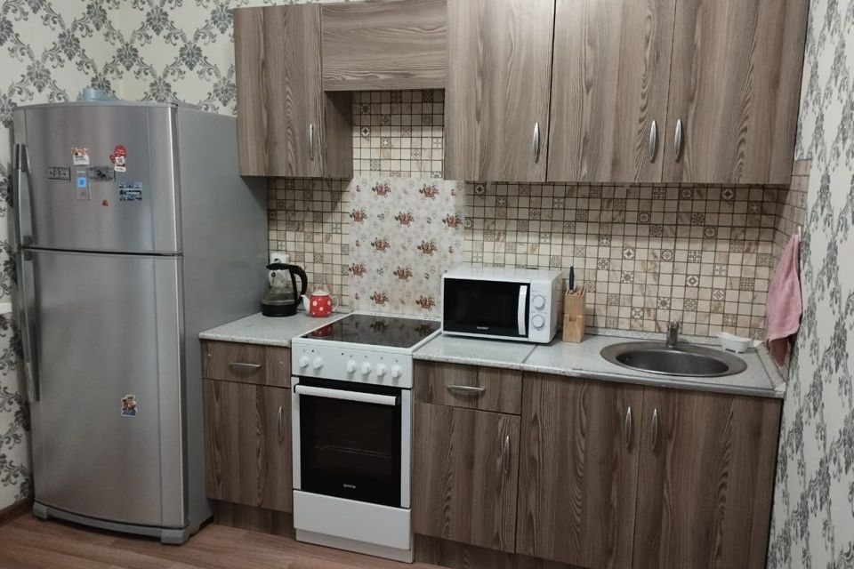 Сдаётся 1-комнатная квартира, 40 м²