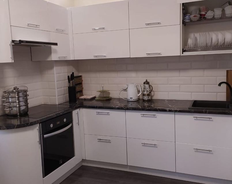 Сдаётся 3-комнатная квартира, 93 м²