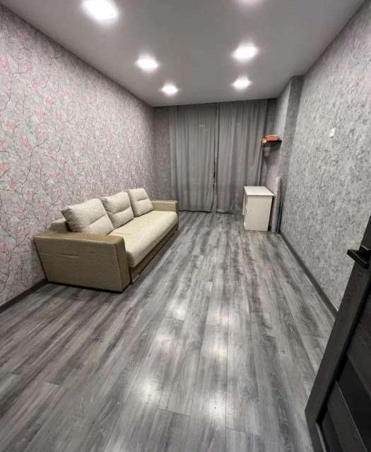 Сдаётся 1-комнатная квартира, 40 м²