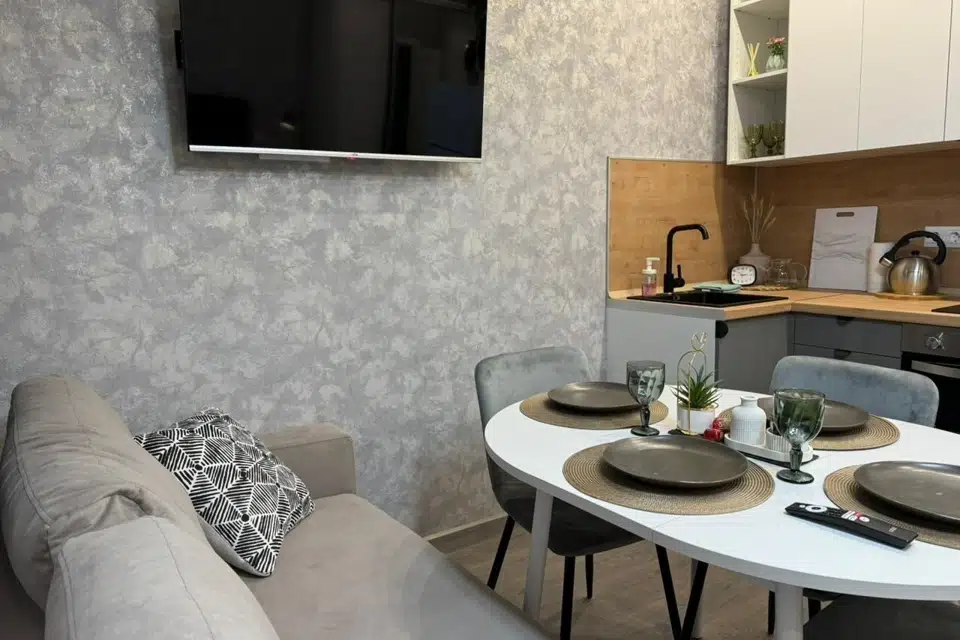 Сдаётся 1-комнатная квартира, 50 м²