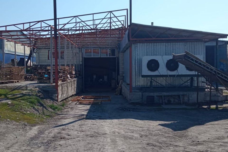 Сдаётся помещение своб. назначения, 900 м²