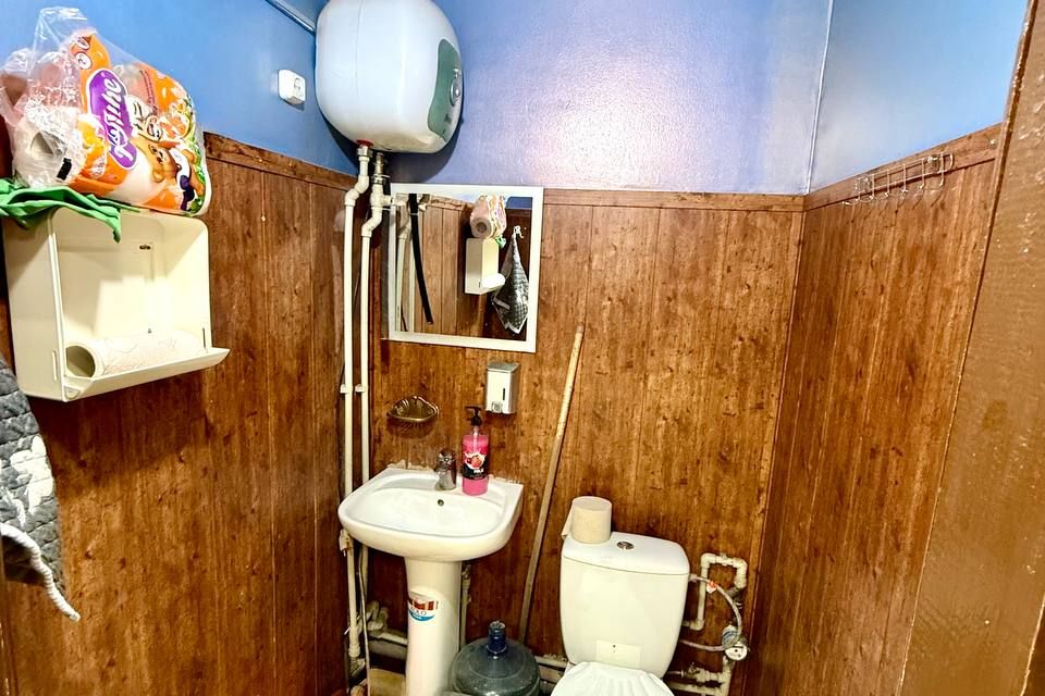 Сдаётся торговое помещение, 85.8 м²