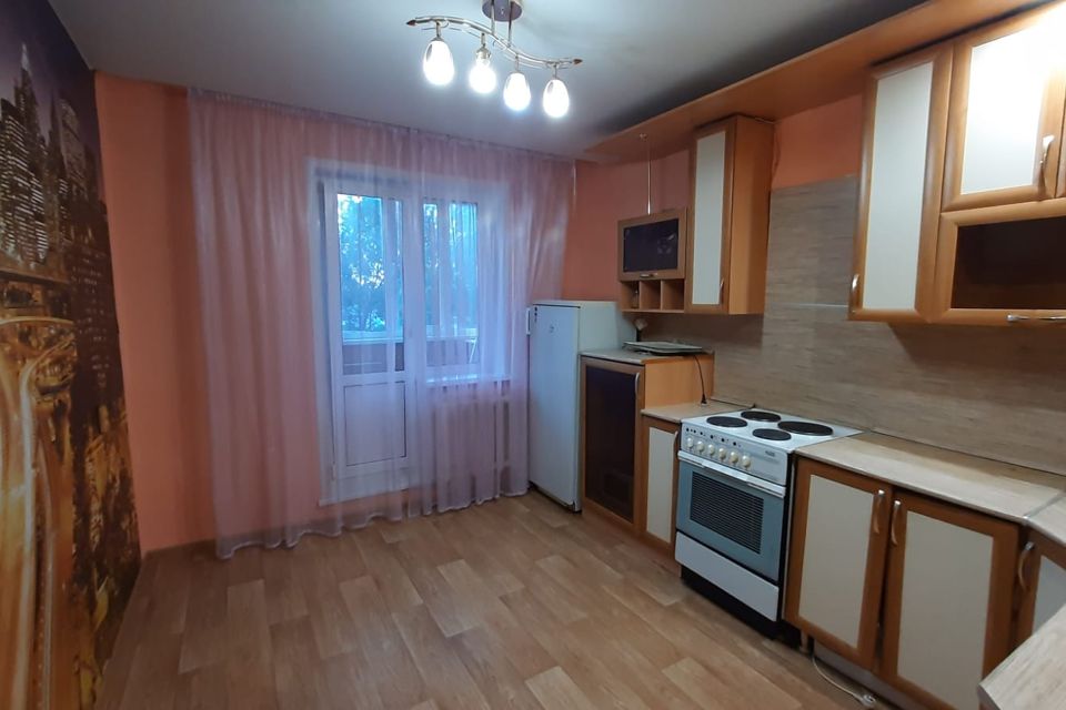 Сдаётся 1-комнатная квартира, 43 м²