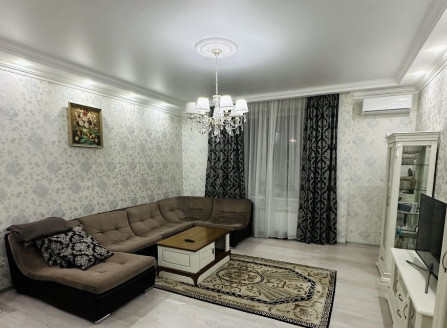 Сдаётся 3-комнатная квартира, 100 м²