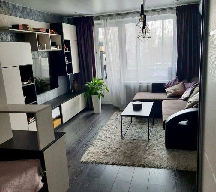 Сдаётся 1-комнатная квартира, 42 м²