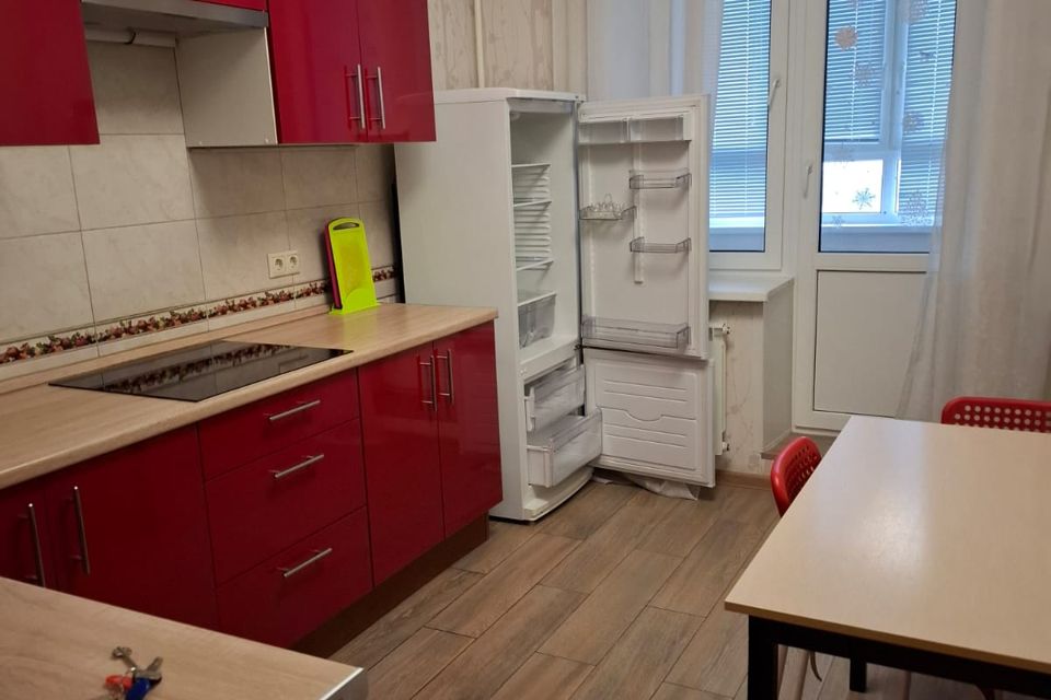 Сдаётся 1-комнатная квартира, 40 м²