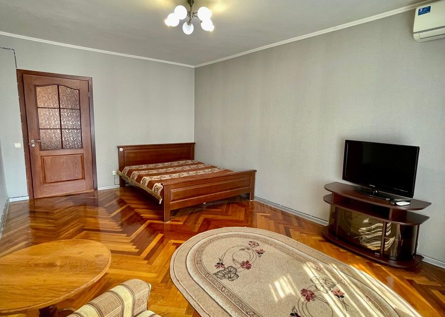 Сдаётся 1-комнатная квартира, 38 м²