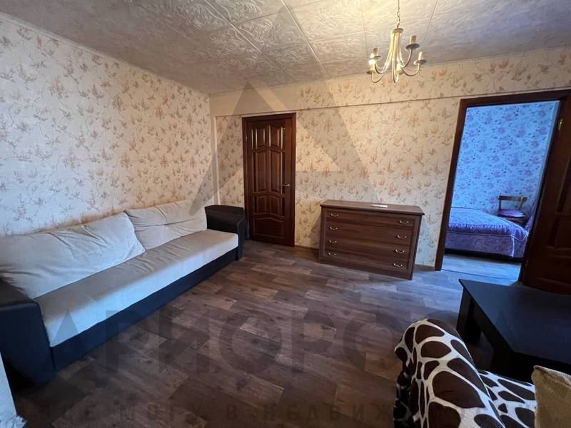 Сдаётся 3-комнатная квартира, 45.9 м²