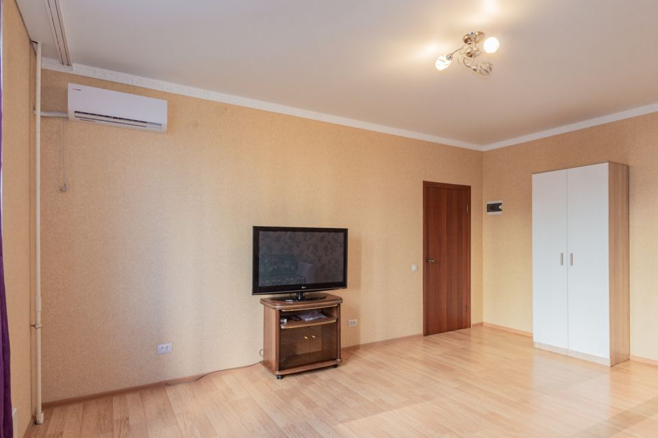 Сдаётся 1-комнатная квартира, 40 м²