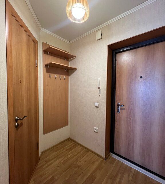 Сдаётся 2-комнатная квартира, 64 м²