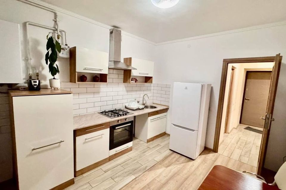 Сдаётся 1-комнатная квартира, 44 м²