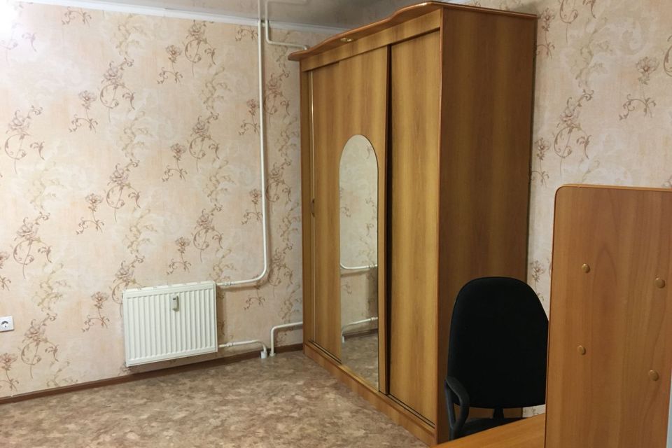 Сдаётся 1-комнатная квартира, 42 м²