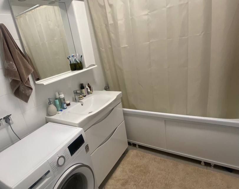 Сдаётся 1-комнатная квартира, 39 м²