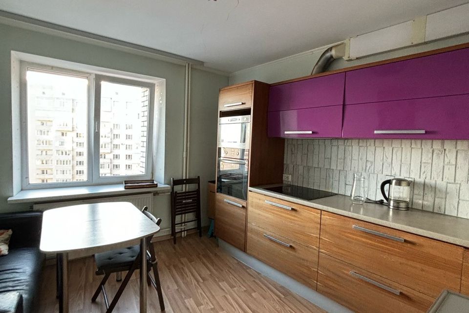 Сдаётся 2-комнатная квартира, 78.6 м²