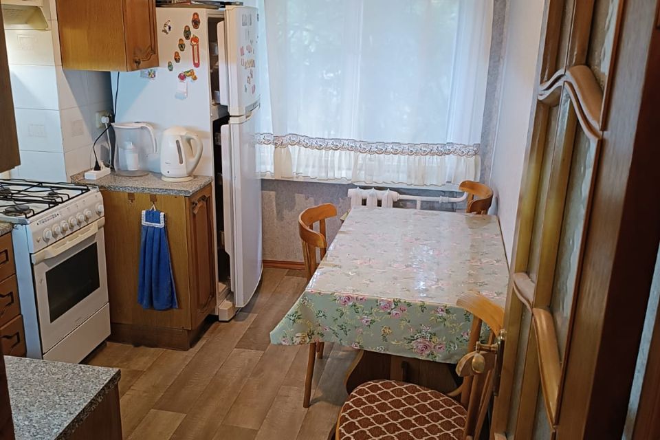 Сдаётся 2-комнатная квартира, 54 м²