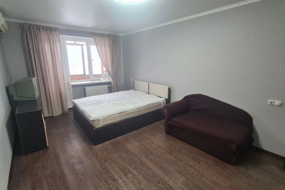 Сдаётся 1-комнатная квартира, 37 м²