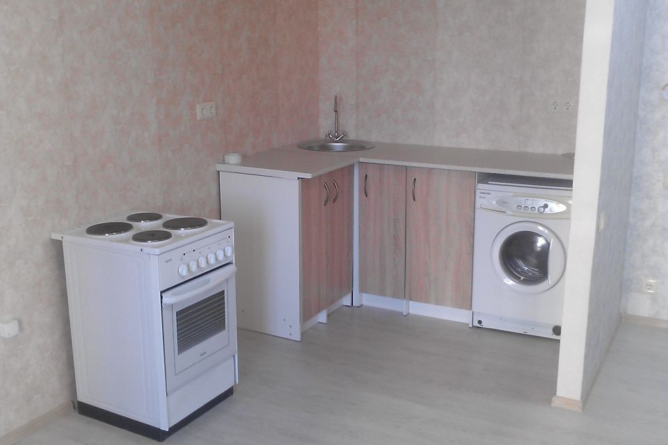 Сдаётся 1-комнатная квартира, 38 м²