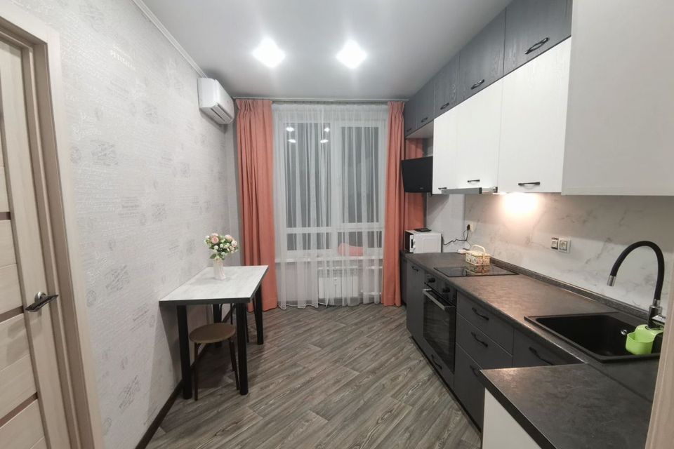 Сдаётся 1-комнатная квартира, 48 м²