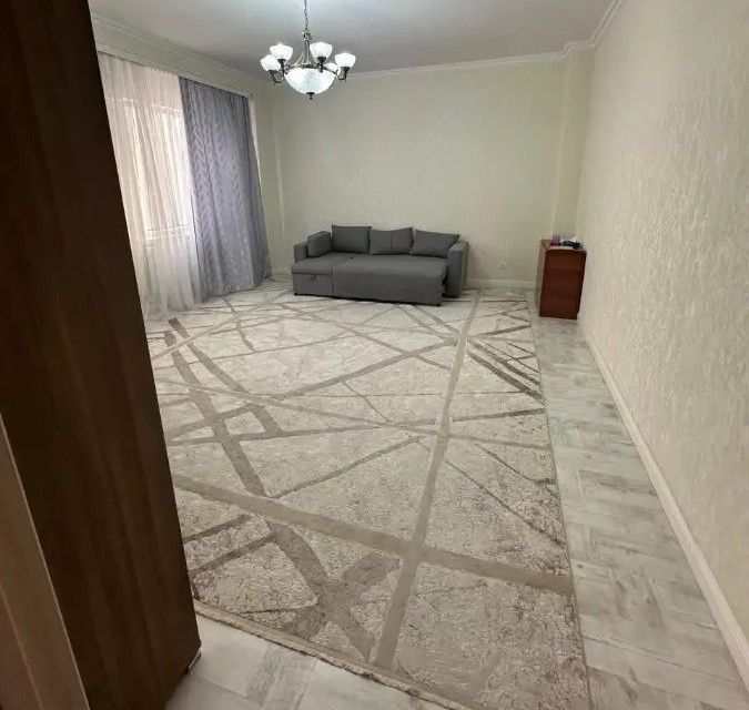 Сдаётся 2-комнатная квартира, 58 м²