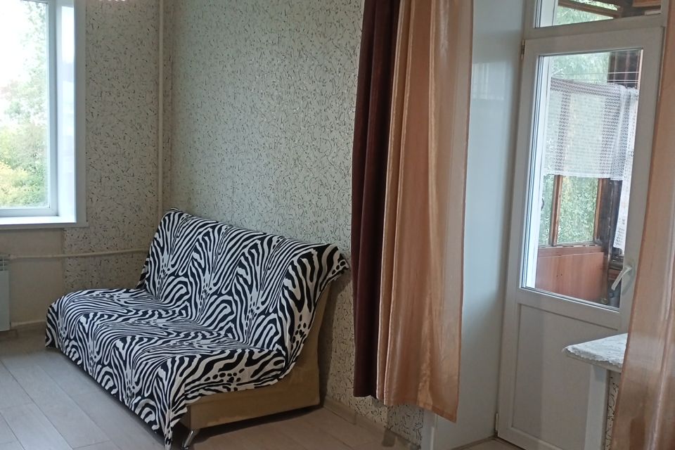 Сдаётся 1-комнатная квартира, 38 м²