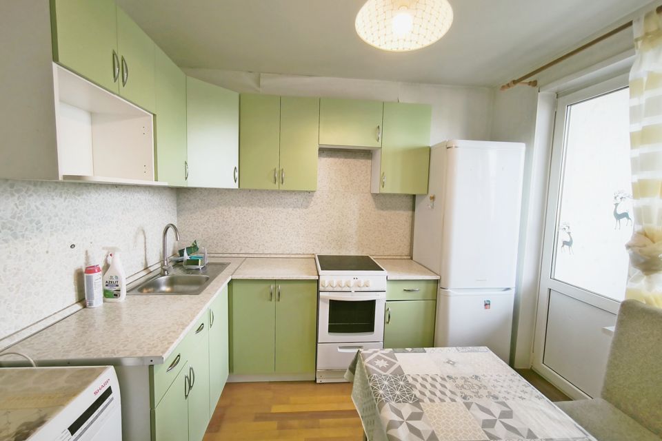 Сдаётся 2-комнатная квартира, 58.9 м²
