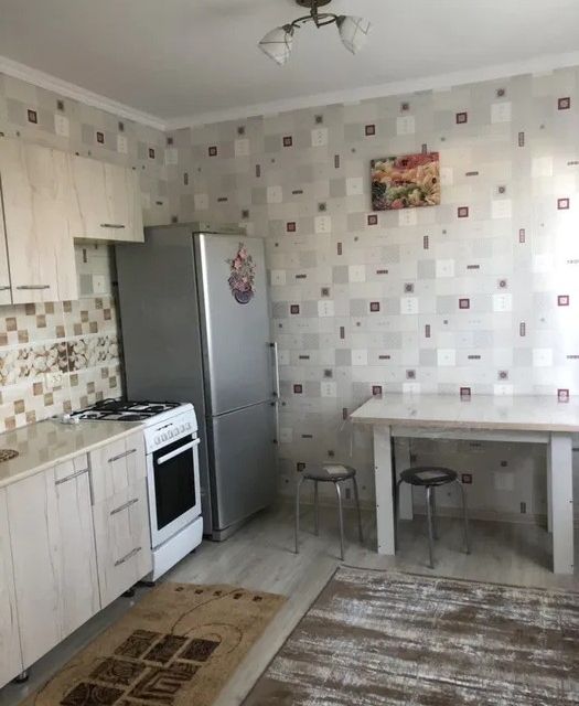 Сдаётся 2-комнатная квартира, 55 м²