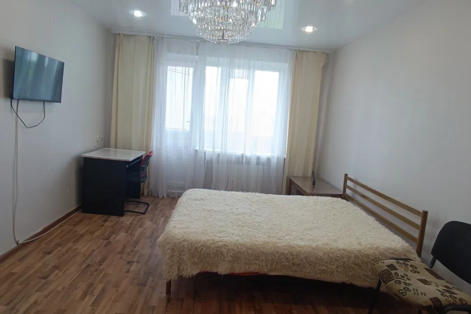 Сдаётся 2-комнатная квартира, 55 м²