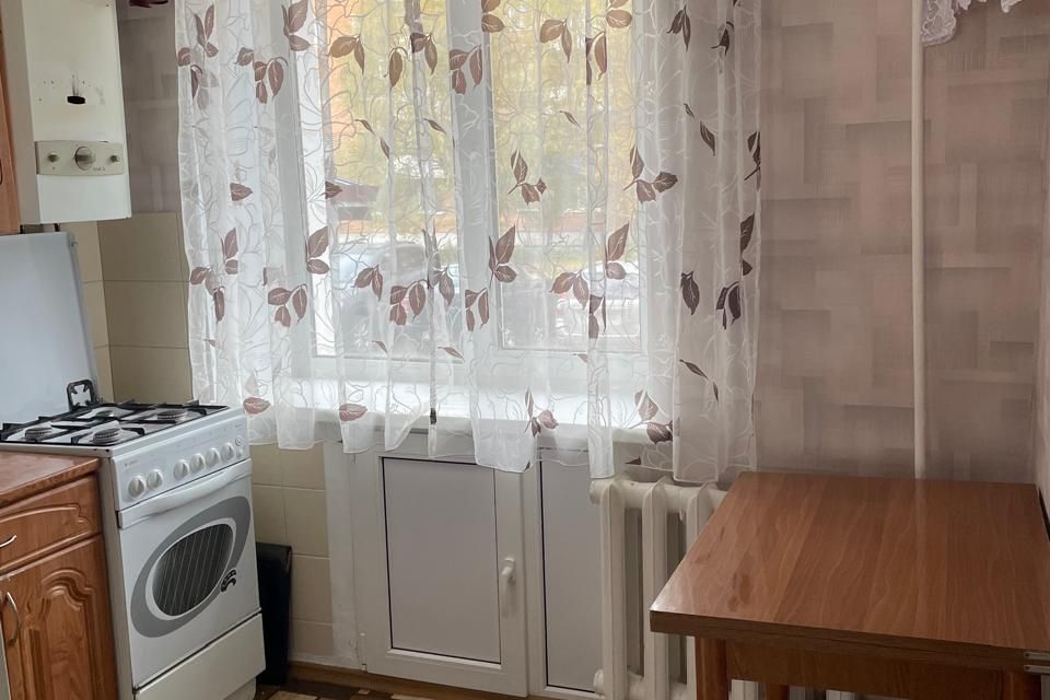 Сдаётся 3-комнатная квартира, 62.2 м²