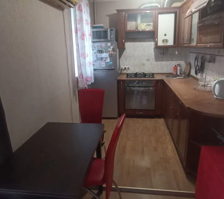 Сдаётся 2-комнатная квартира, 42 м²